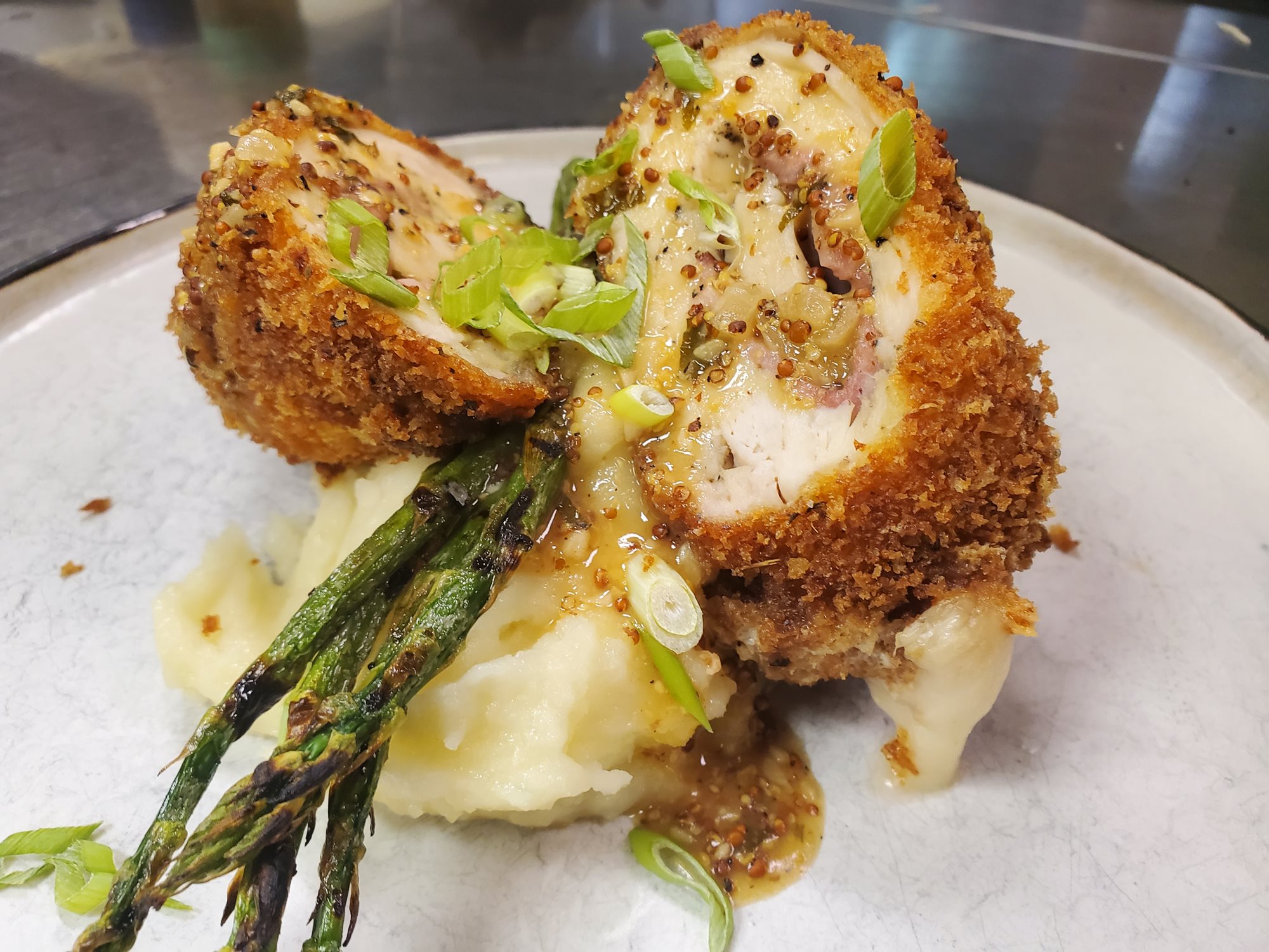 Chicken_Cordon_Bleu